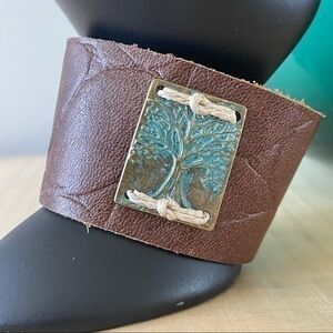 $49 SALE Handmade Metal Tree of Life Alligator Leather Bracelet 7.25” Men Women